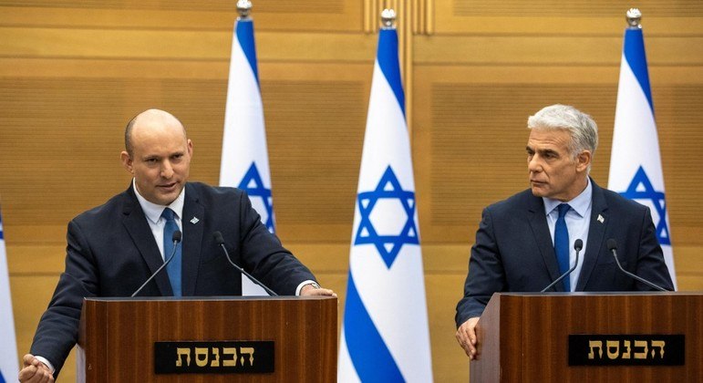 O primeiro-ministro Naftali Bennett e e o atual ministro de Relações Exteriores, Yair Lapid