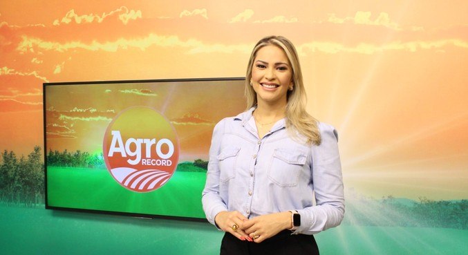Agro Record, da Record TV Goiás, estreia nova apresentadora: Nahyara Moura 
