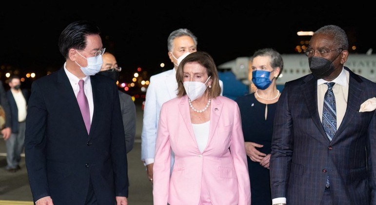 A presidente da Câmara dos Representantes, Nancy Pelosi, em visita a Taiwan