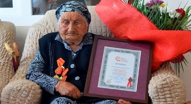 Nanu Shaova vivia em uma pequena aldeia no Cáucaso