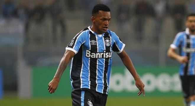 Não foi anunciado oficialmente, porém o negócio entre Fenerbahçe e Grêmio pelo volante Jailson está concluído. Segundo informações dos jornalista Diogo Olivier e João Batista 