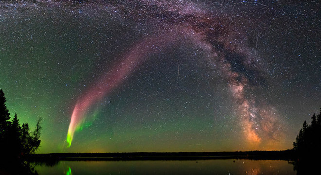 Aurora boreal e austral — Astronoo