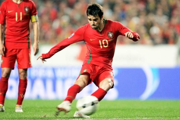 Nascido em São Bernardo, Deco naturalizou-se português e defendeu a seleção em duas Eurocopas (2004 e 2008) e duas Copas (2006 e 2010)