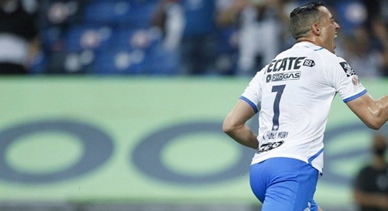 Nascido na Argentina, Rogelio conseguiu mudar sua nacionalidade, e agora defende o México. Ele é disparado a principal referência do Monterrey, onde atua desde 2015, e soma 131 gols e 34 assistências em 263 partidas atuando pelos Rayados.