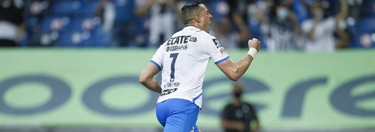 Nascido na Argentina, Rogelio conseguiu mudar sua nacionalidade, e agora defende o México. Ele é disparado a principal referência do Monterrey, onde atua desde 2015, e soma 131 gols e 34 assistências em 263 partidas atuando pelos Rayados.