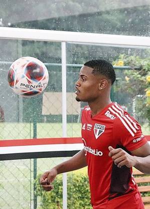 Nathan já treinando com o São Paulo