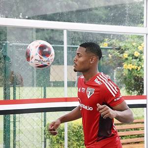 Nathan já treinando com o São Paulo