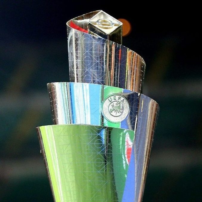 Detalhe da magnífica taça da NL