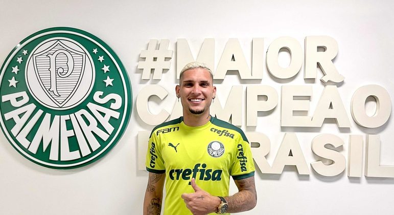 [ENQUETE] Com que status Rafael Navarro chega ao elenco do Palmeiras?