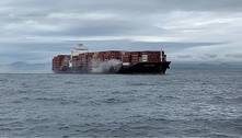 Incêndio em navio de carga expele gás tóxico na costa do Canadá