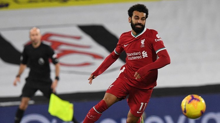 NEGOCIANDO - O atacante Mohamed Salah passou a responsabilidade para o Liverpool em relação a sua renovação de contrato. Em entrevista à revista 
