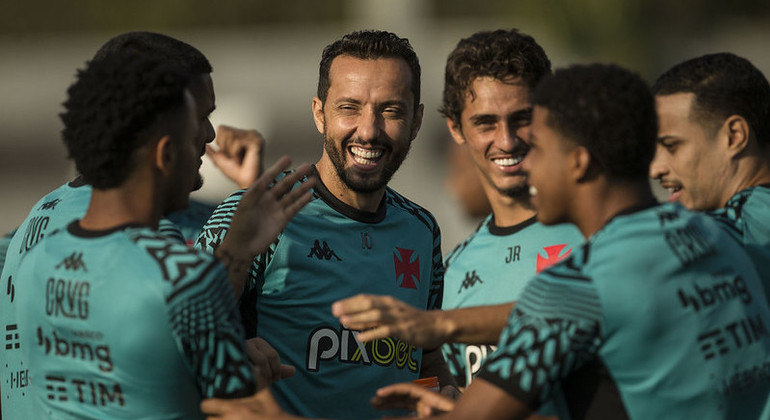 Nenê é o grande líder do elenco do Vasco