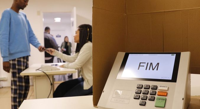 Votação é opcional para jovens de 16 e 17 anos no Brasil