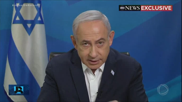 O primeiro-ministro de Israel, Benjamin Netanyahu, afirmou que o Exército do país vai controlar a Faixa de Gaza após a guerra contra os terroristas do Hamas. O comentário foi feito horas depois de ele ter dito à Fox News que Israel não deseja reocupar nem governar a Faixa quando o Hamas for derrotado.