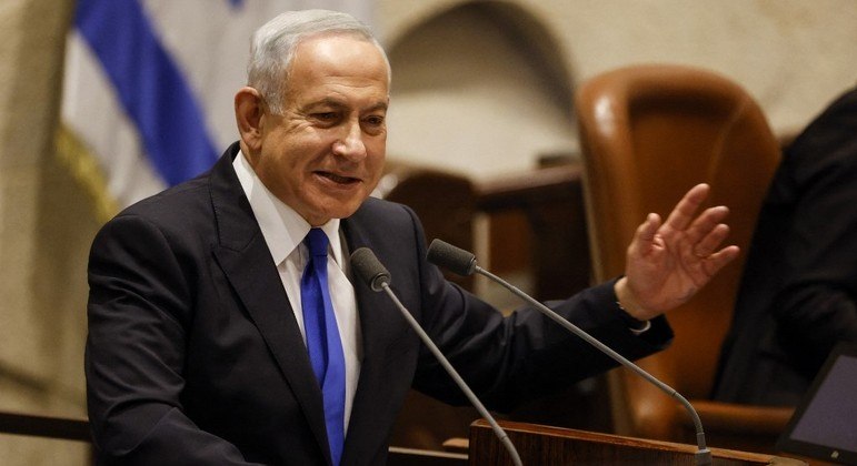 O primeiro-ministro designado de Israel, Benjamin Netanyahu, apresenta novo governo