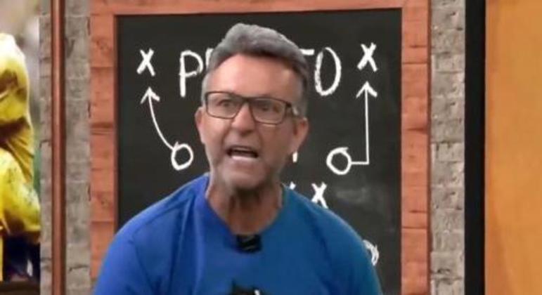 Neto, no dia 9 de dezembro, não se conteve. Xingou Tite. 'Filho da p..., desgraçado, vagabundo.'