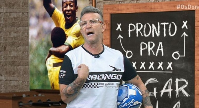 Neto chamou Sampaoli de 'racista'. E foi processado pelo argentino. Eric, por enquanto, não foi