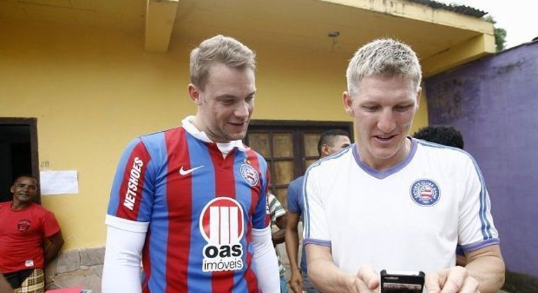 Na Copa do Mundo no Brasil, Neuer e Schweinsteiger se identificaram muito com o Bahia. Os dois fizeram juntos um vídeo com torcedores cantando o hino do clube nordestino