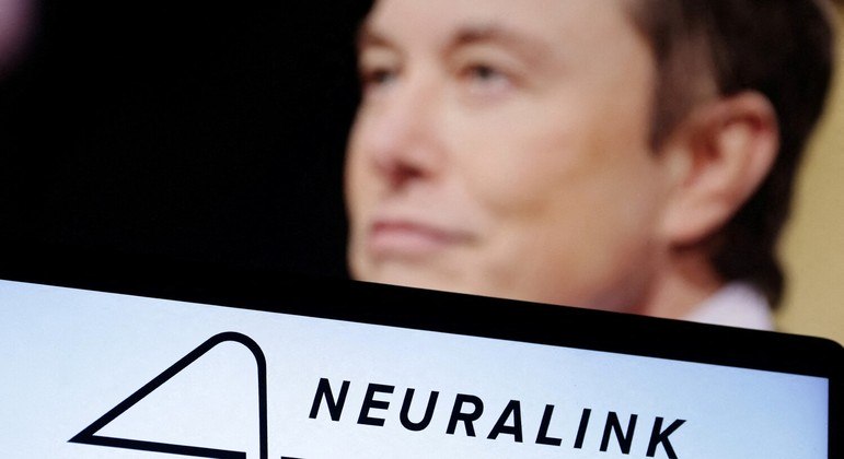 Neuralink, de Musk, obtém aprovação para estudo de implantes cerebrais em humanos