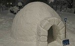 Um iglu é clichê? Talvez, mas quem não tem curiosidade de ver como é dentro de uma casinha de esquimó?