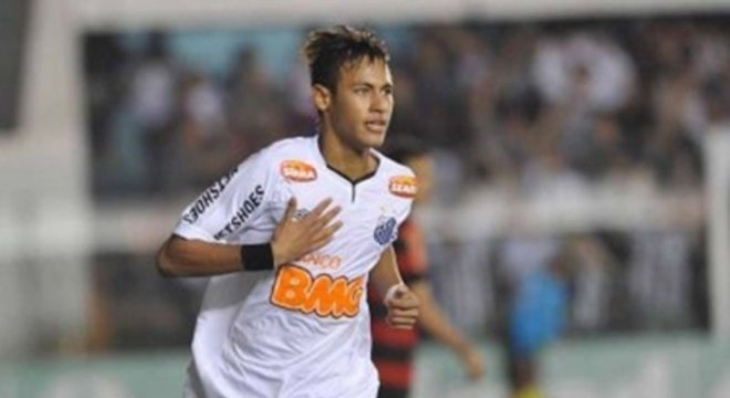 Neymar é um dos maiores meninos da Vila da história 