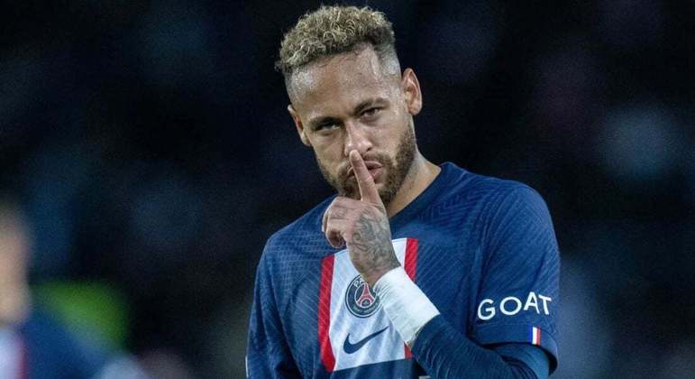 Neymar quer voltar para o Barcelona. Mas não há entusiasmo no clube espanhol com seu retorno