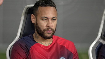 El diario ‘Neymar’ dijo que debe ser negociado con el club saudí y cedido al Barcelona