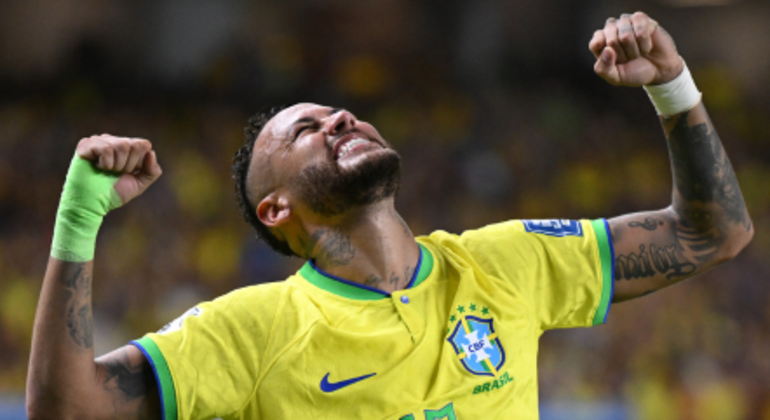 Seleção brasileira cai para 5º lugar no ranking da Fifa e tem pior posição  desde 2016 - Esportes - R7 Futebol