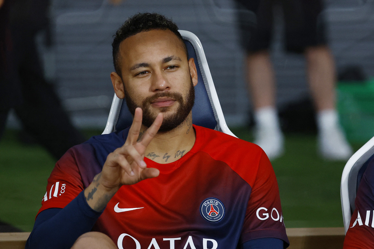 Na estreia de Neymar, Al-Hilal goleia no Campeonato Saudita