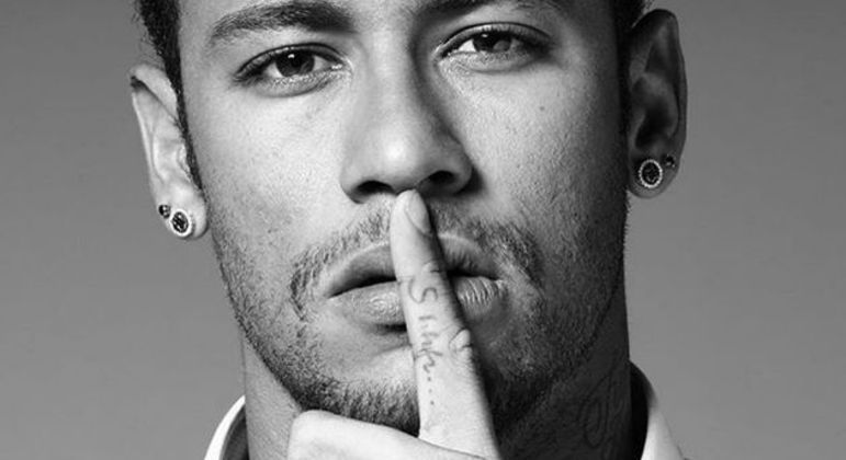 Neymar não aceita crítica de ninguém. Se considera intocável