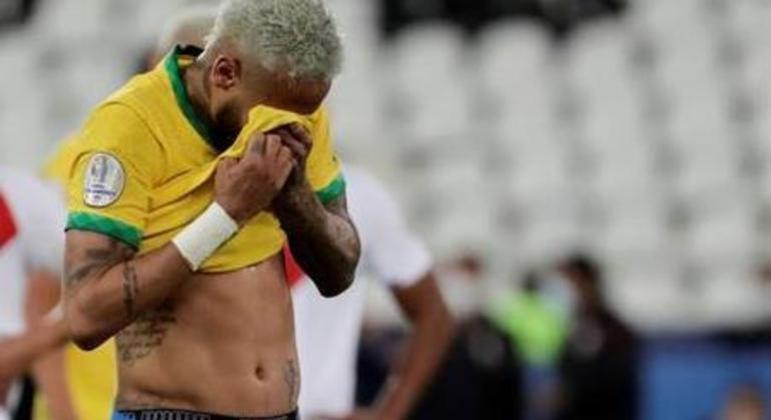 Vai depender de Neymar jogar contra o Marrocos. CBF vai consultá-lo antes da convocação