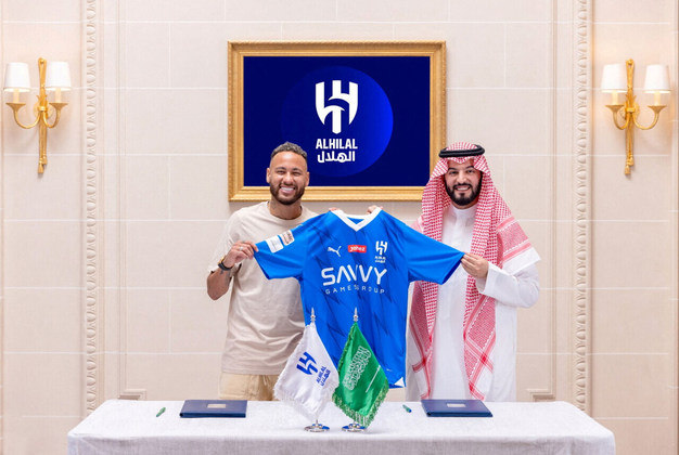 Aos 31 anos, Neymar Jr. assinou contrato com o Al-Hilal até 2025. Em sua primeira manifestação após a saída do PSG, justificou a ida para o Oriente Médio e elogiou o novo clube.