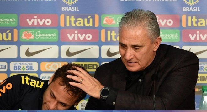 Tite apoiou Neymar em absolutamente todas as situações