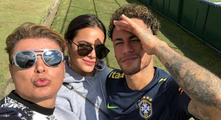 Aqui no Catar, Neymar não terá namorada, amigos nem familiares no hotel da seleção. Sem privilégio