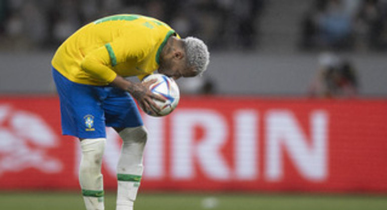 Neymar terá o privilégio de cobrar todas as faltas e pênaltis. Gols ajudam na briga pelo troféu