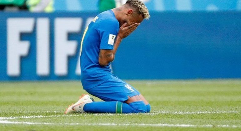 Neymar mostra fé. Acredita que estará recuperado para seguir na Copa do Mundo do Catar