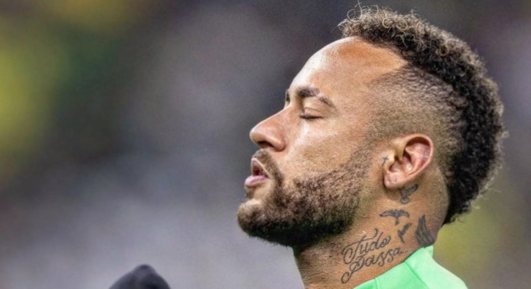 Famosos lamentam ausência de Neymar no jogo do Brasil