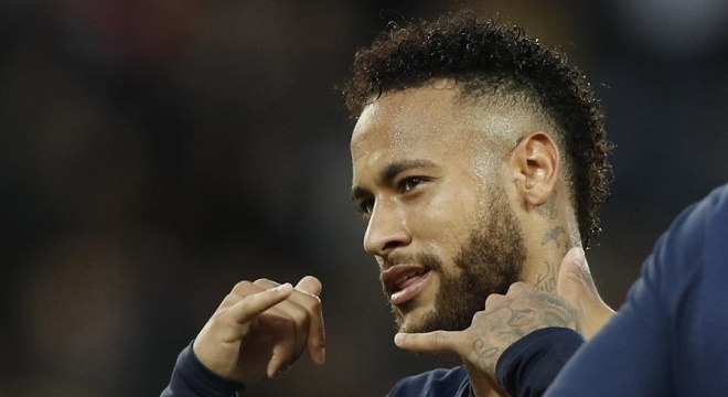 Neymar conseguiu suspender a cobrança de R$ 88 milhões