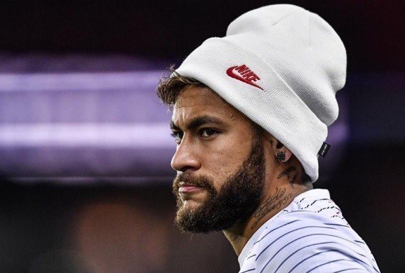 Neymar rompe de maneira abrupta com a Nike. Faltavam dois anos de contrato