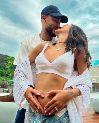 Neymar e Bruna Biancardi anunciaram a gravidez no dia 18 de abril