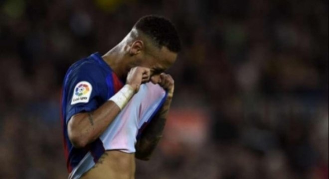 Neymar pegou caxumba no Barcelona em 2015 