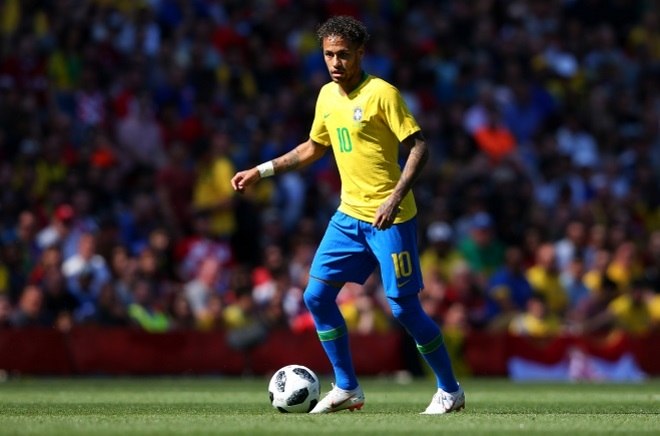 O substituto ideal de Neymar se apresenta. E vai jogar contra Camarões  também. Com o Brasil classificado, Tite poupará titulares - Prisma - R7  Cosme Rímoli