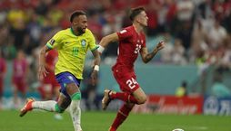 Seleção pensa em colocar Neymar em campo nas oitavas (Adrian DENNIS/AFP - 24.11.2022)