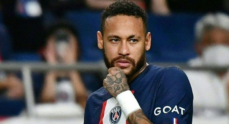 Transferência de Neymar do Santos para o Barcelona é alvo de investigação