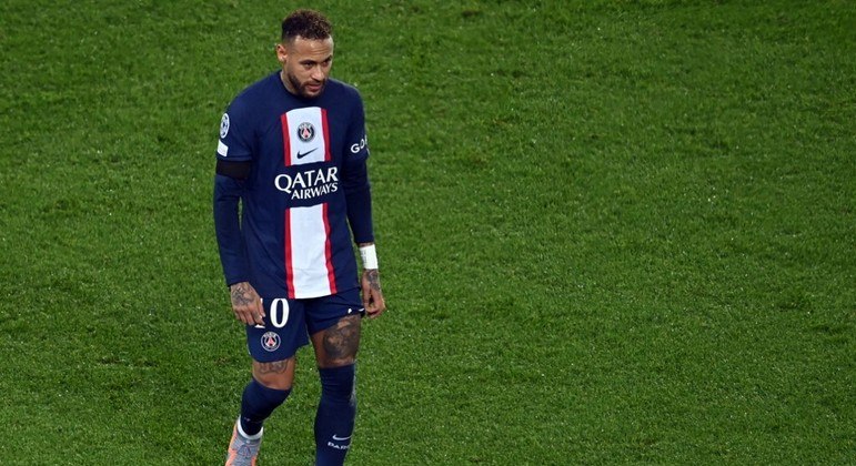 Neymar está se recuperando de lesão no tornozelo
