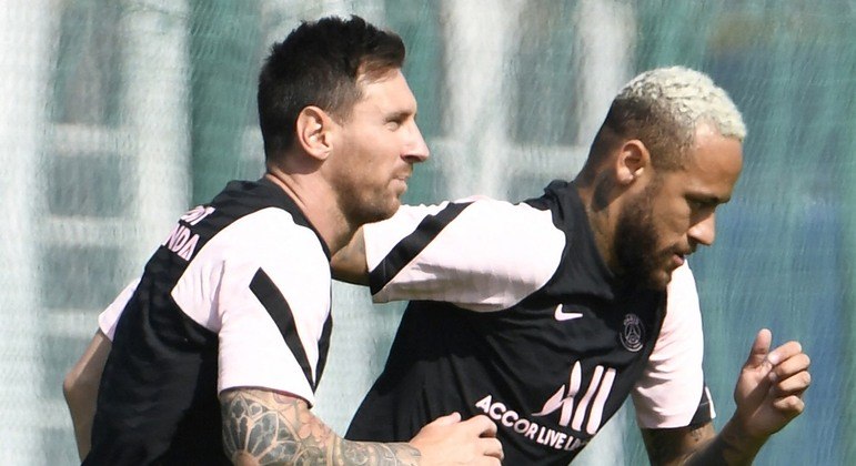 Messi e Neymar são relacionados para estreia do PSG na Champions League