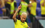 Neymar - BrasilO camisa 10 da seleção brasileira se recuperou de lesão e, no retorno, marcou um gol e deu uma assistência. Titular no jogo contra a Croácia nas quartas de final, o jogador será importante na busca pela vitória