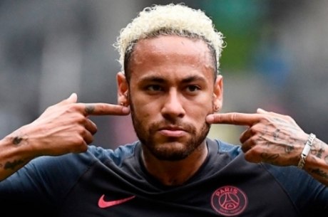 Neymar fois hostilizado pela torcida do PSG