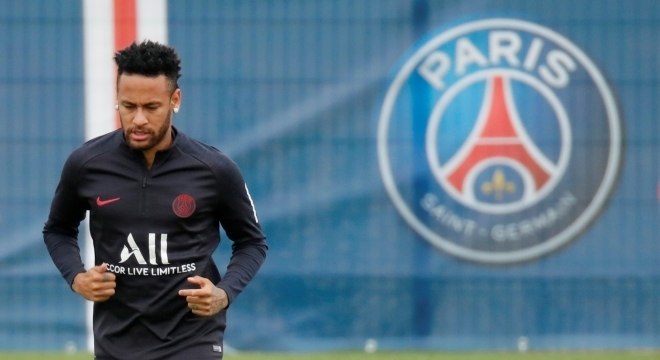 Neymar nÃ£o irÃ¡ retornar ao Barcelona neste inÃ­cio de temporada