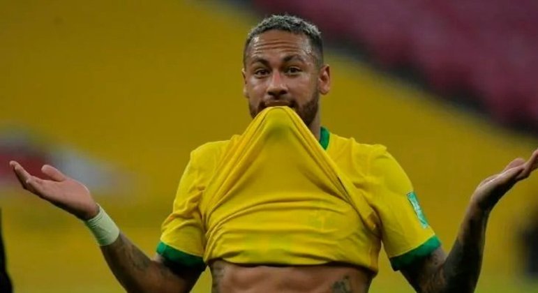 Neymar se tornou o maior artilheiro do Brasil nas Eliminatórias da Copa do Mundo ao fazer um gol na vitória por 2 a 0 sobre o Peru. Ao fim do jogo, o camisa 10 (que atualmente tem 13 na história do torneio) reclamou em entrevista à Rede Globo: 